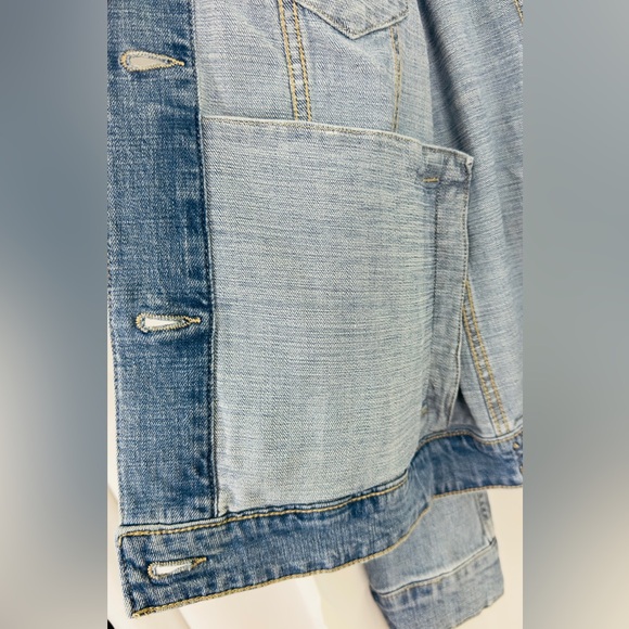 Cosmic Blue Love White Wash Button Front Denim Jacket 6 Pockets Medium NWT - Picture 9 of 10
